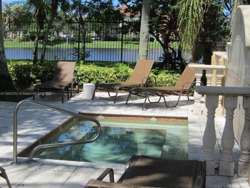 4131 San Marino Blvd # 208