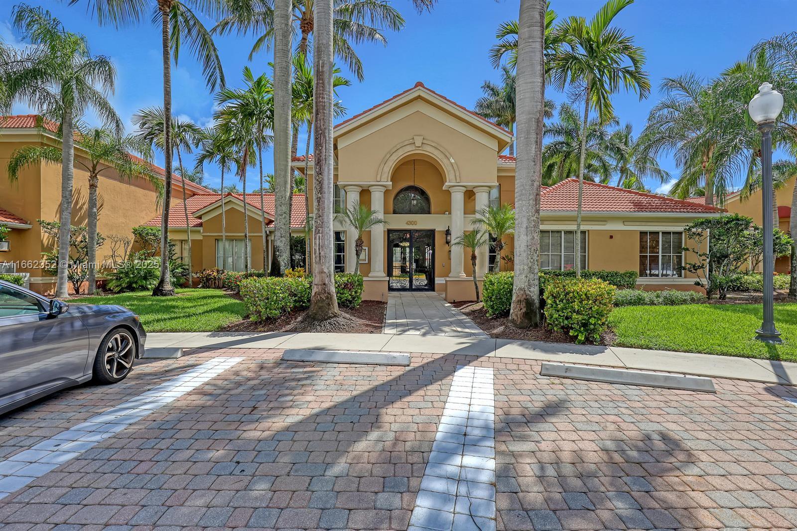 4131 San Marino Blvd # 208