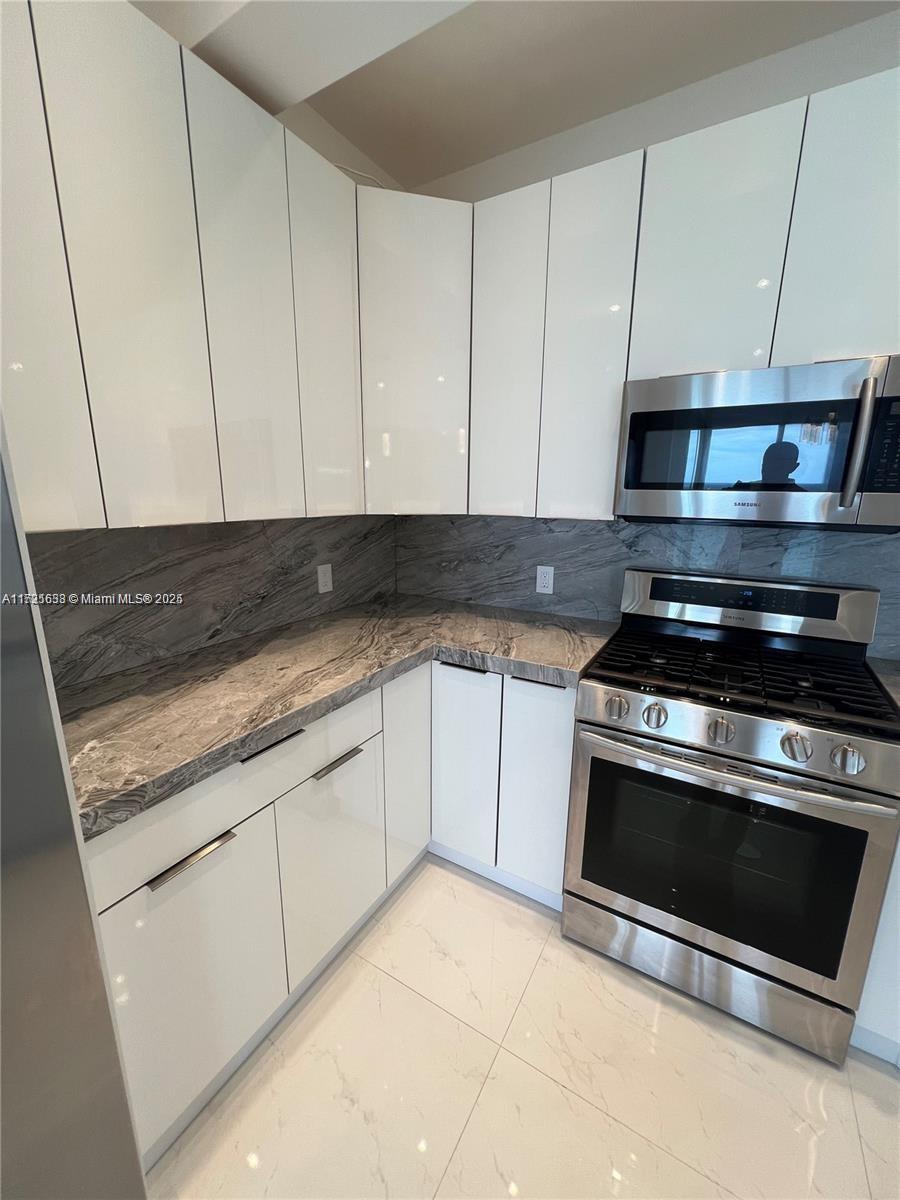 2030 S Ocean Dr # 2221