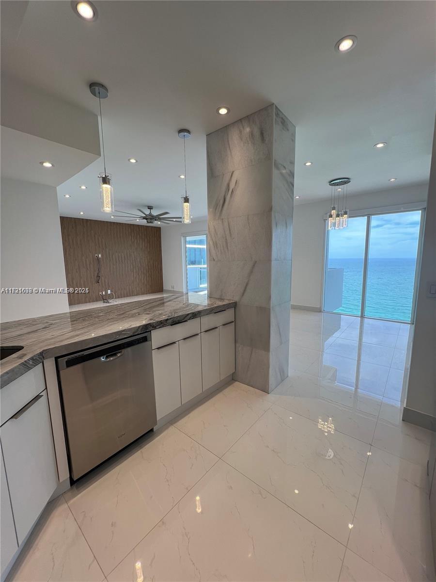 2030 S Ocean Dr # 2221