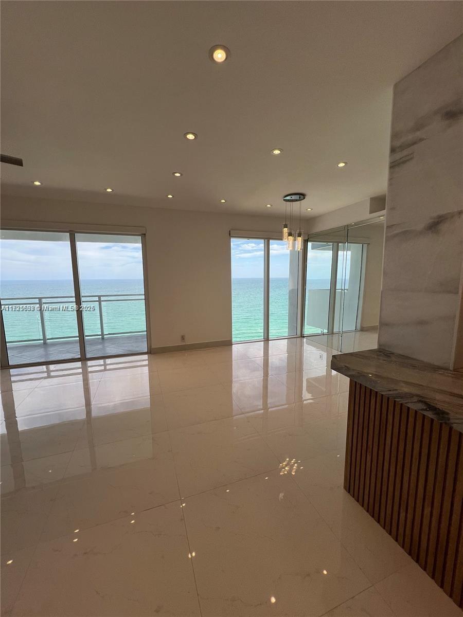 2030 S Ocean Dr # 2221