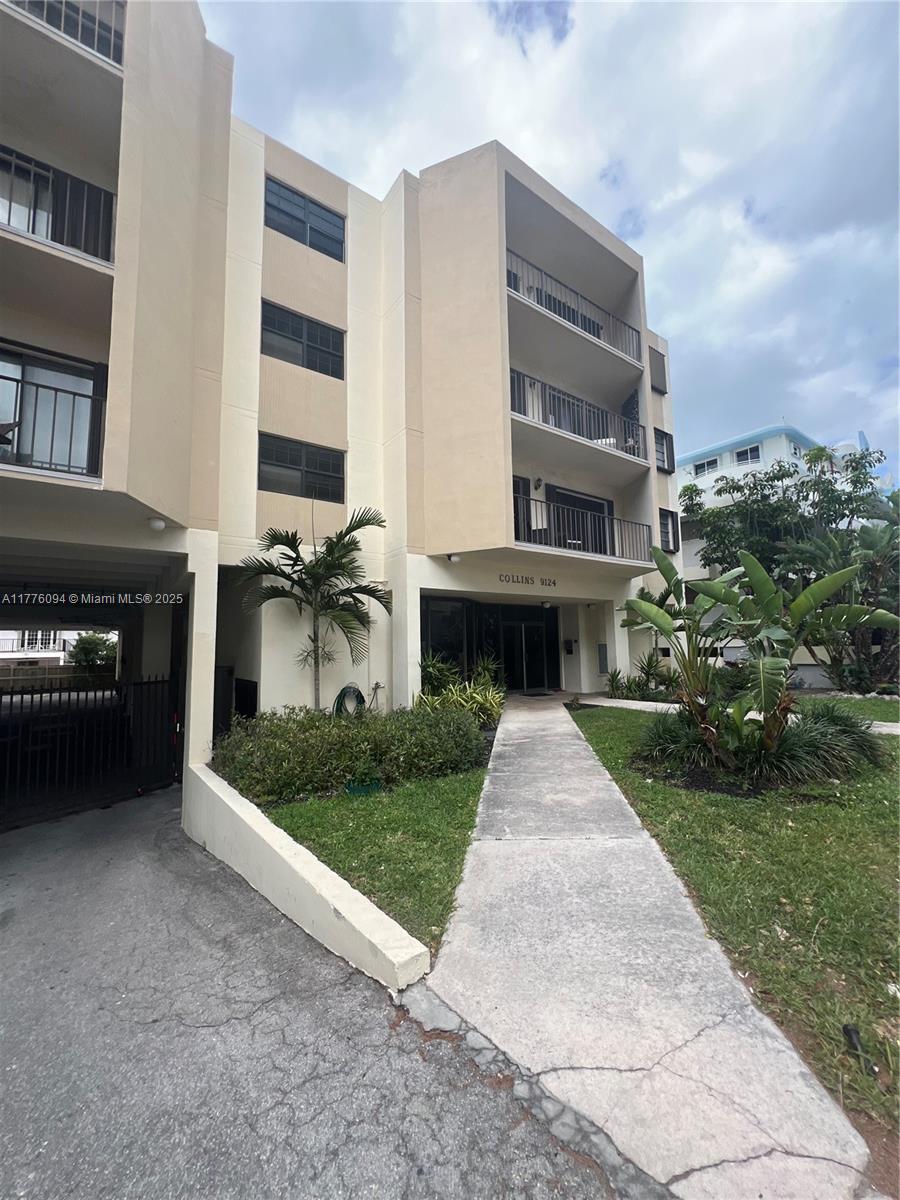 9124 Collins Ave # 304