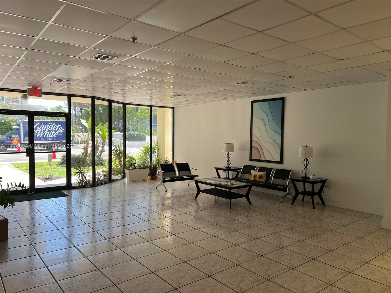 9124 Collins Ave # 304