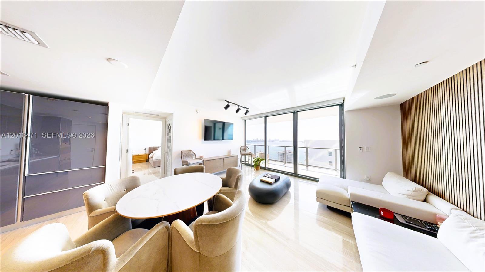 1451 Brickell Ave # 2502