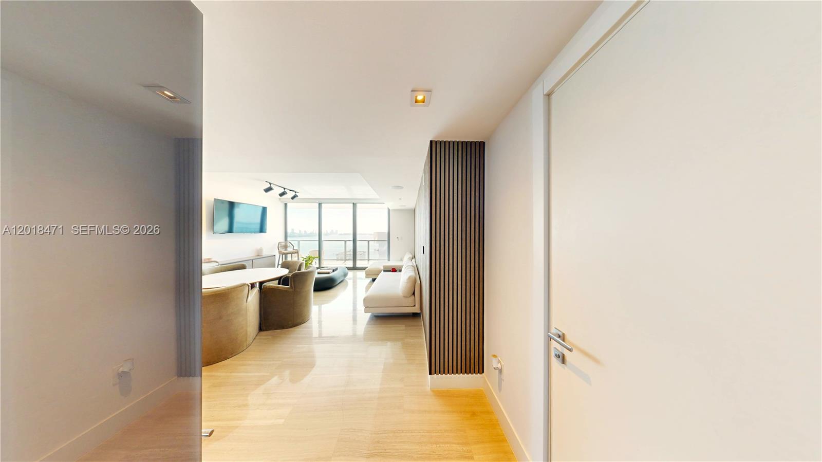 1451 Brickell Ave # 2502