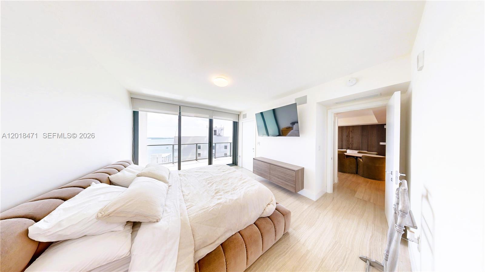 1451 Brickell Ave # 2502