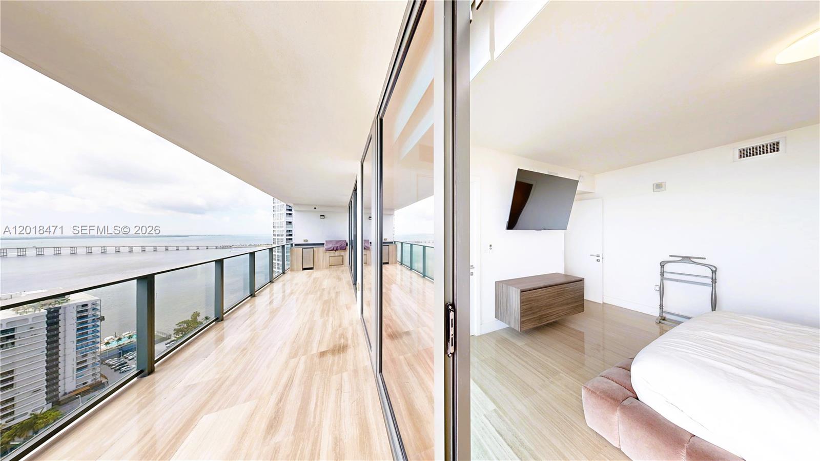 1451 Brickell Ave # 2502