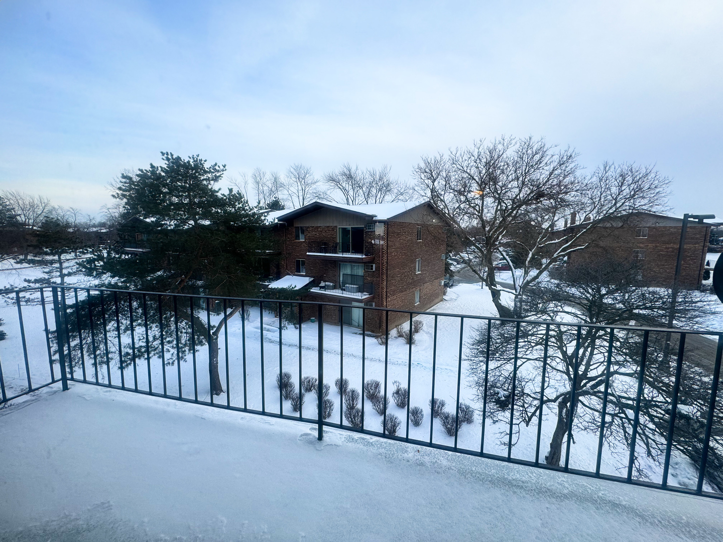 2529 Spring Street Unit: 2706