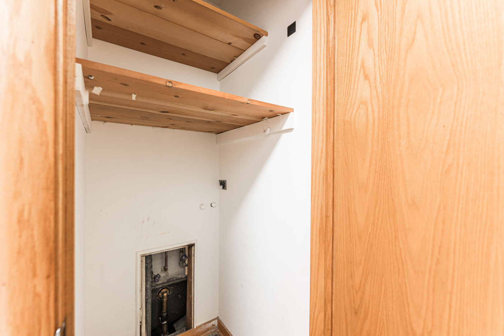 9351 S Harding Avenue Unit: 2