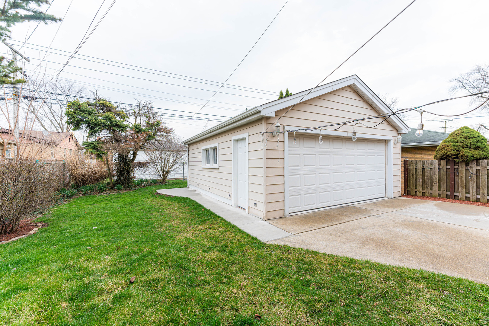 9351 S Harding Avenue Unit: 2