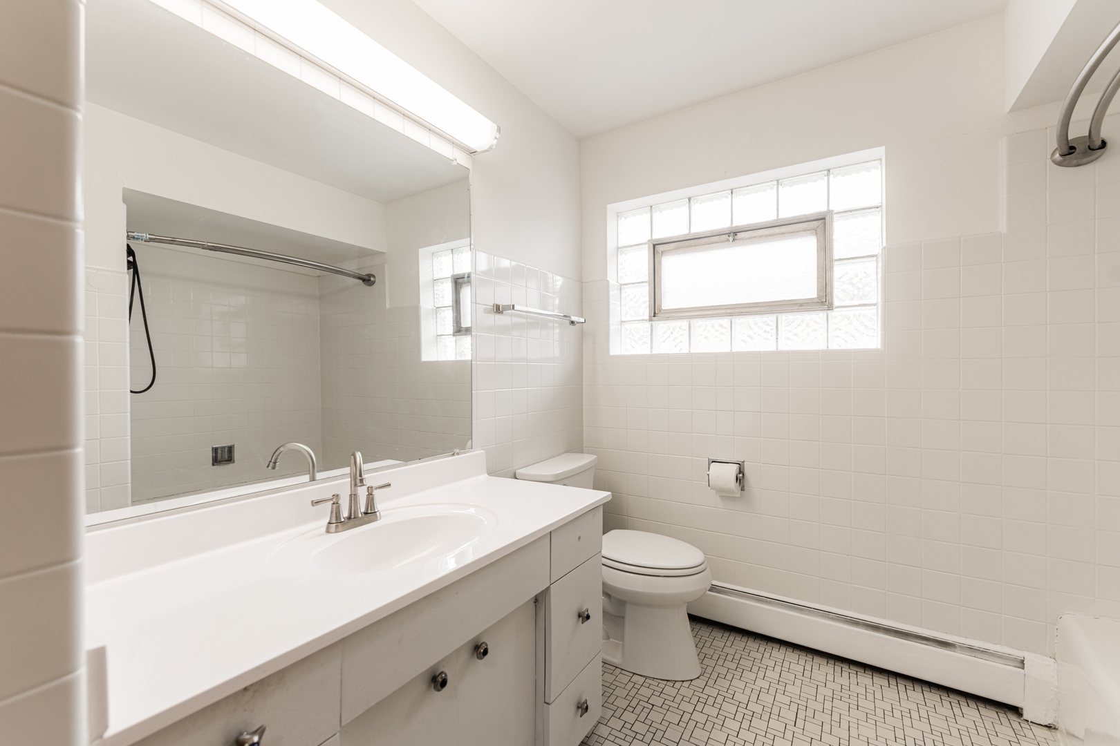 9351 S Harding Avenue Unit: 2