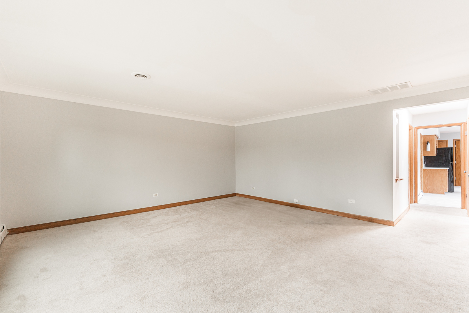 9351 S Harding Avenue Unit: 2