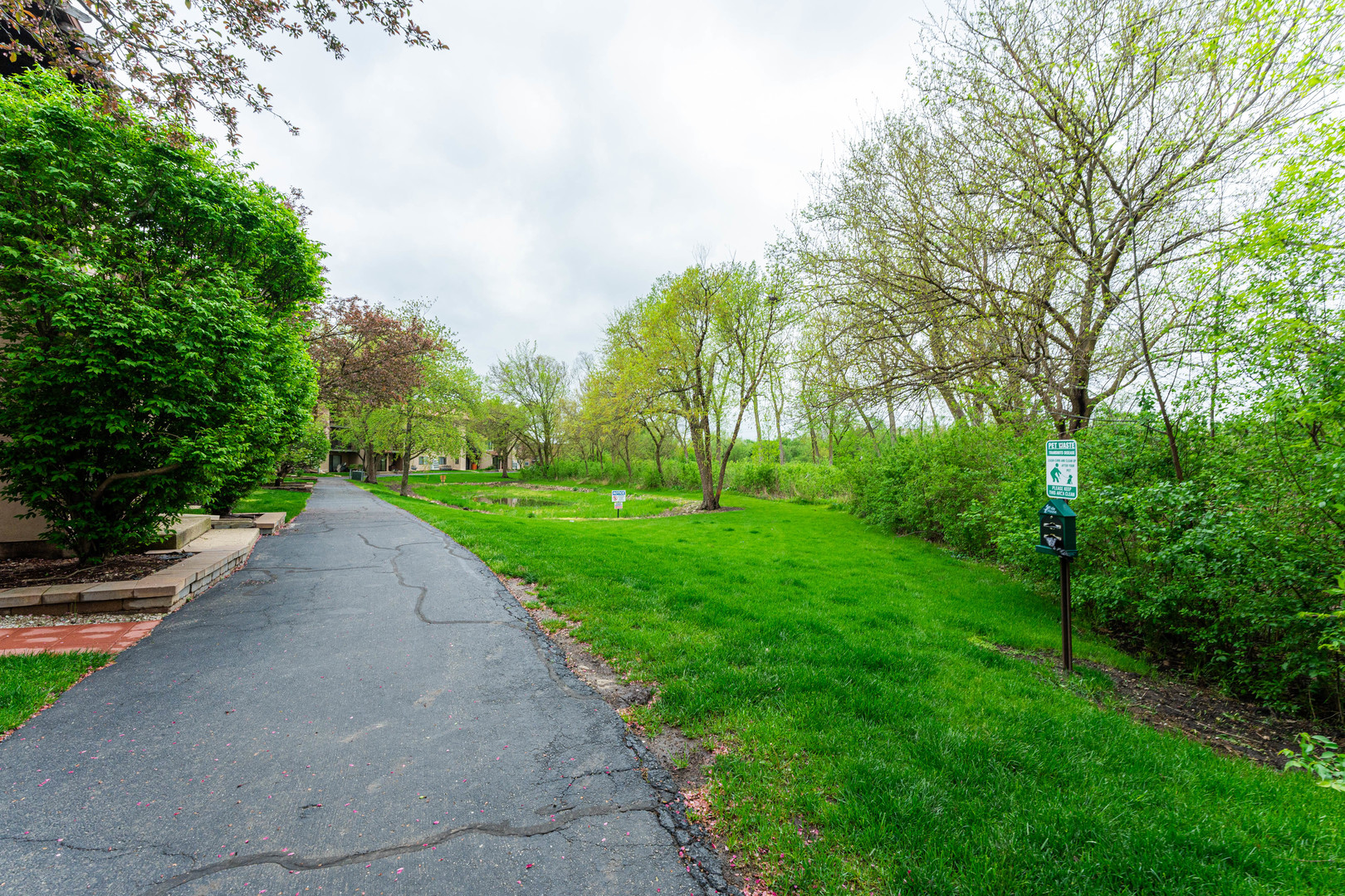 21W581 North Avenue Unit: 30