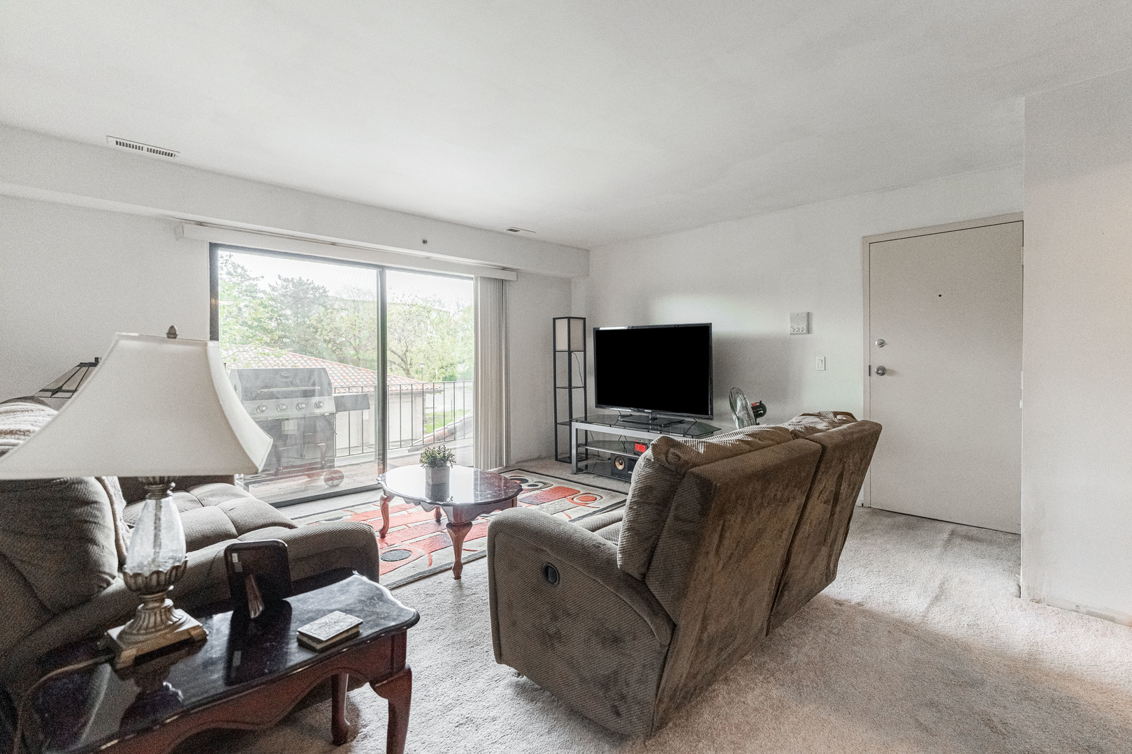 21W581 North Avenue Unit: 30