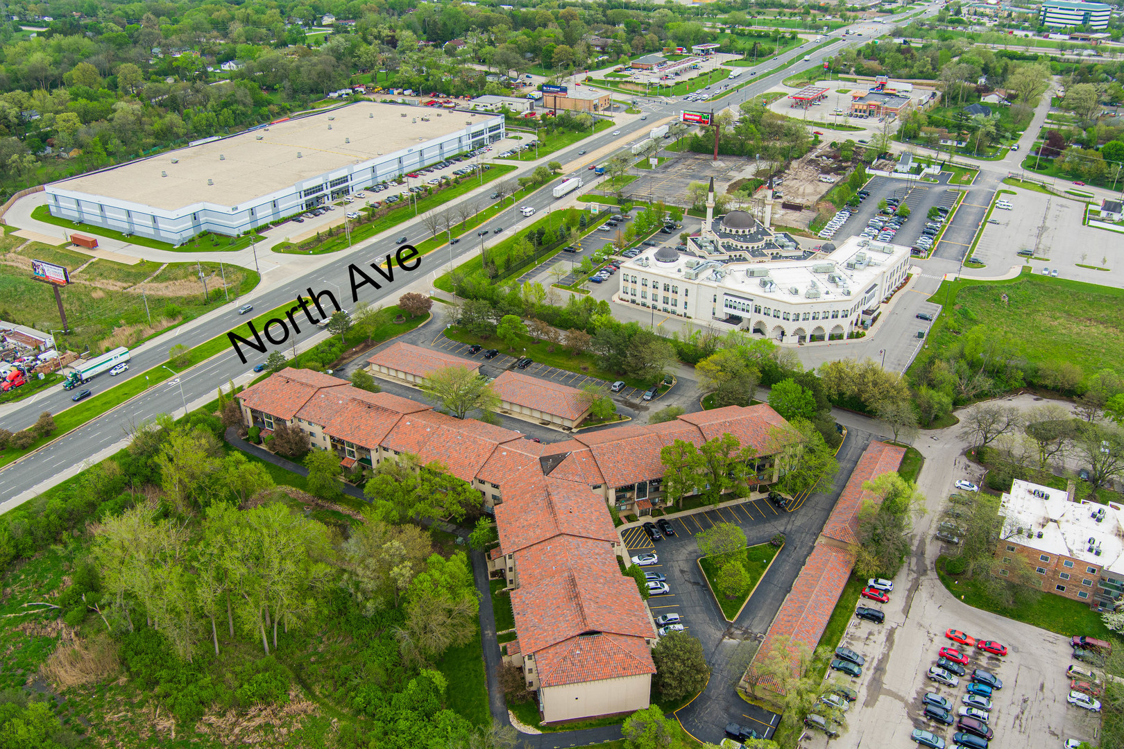 21W581 North Avenue Unit: 30