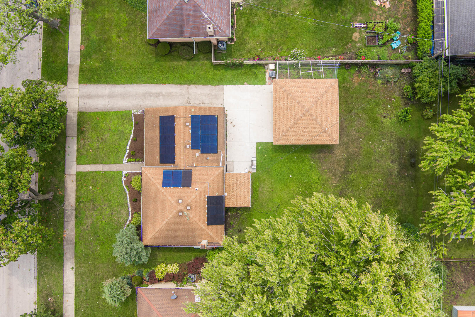 306 Michael Manor