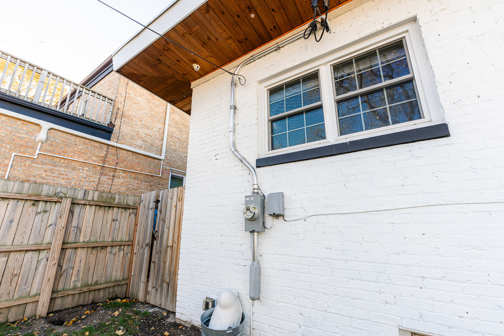 7341 N California Avenue