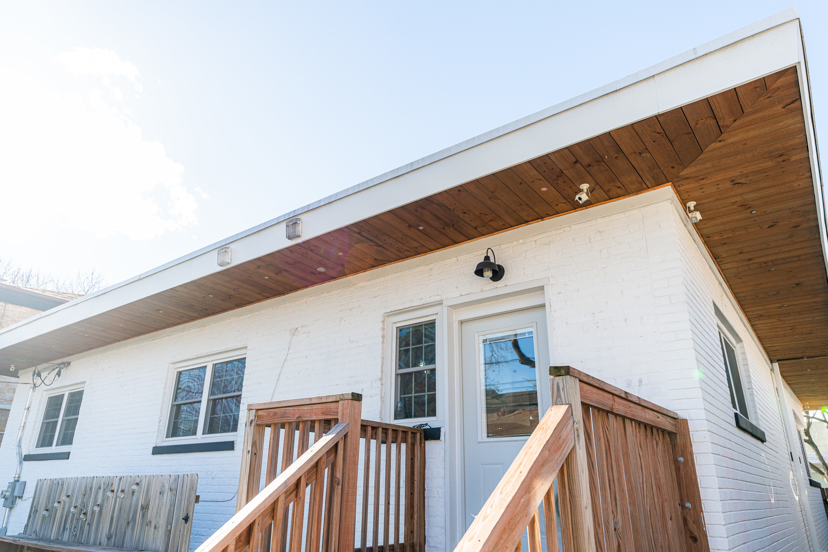 7341 N California Avenue