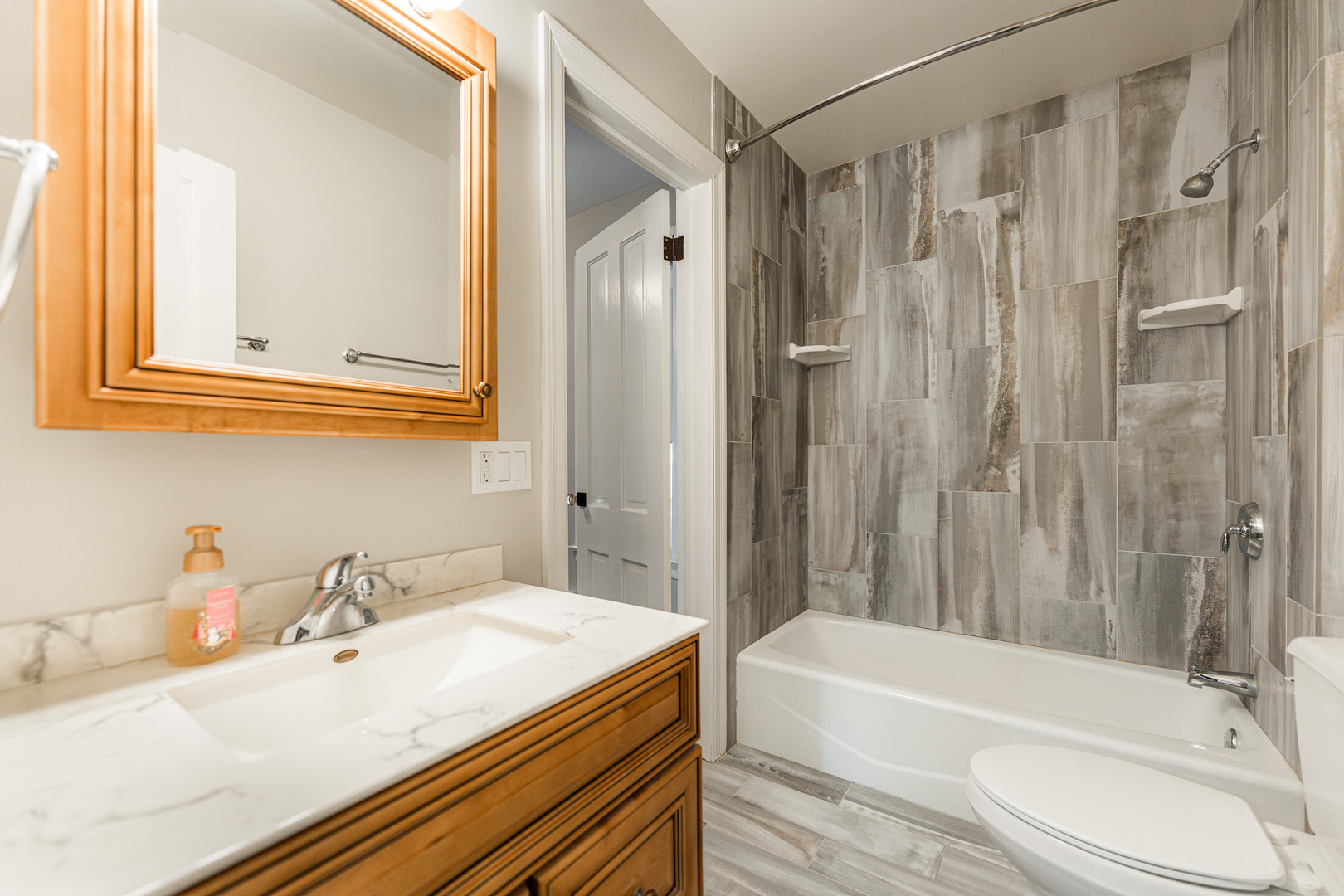 113 Elm Street Unit: B