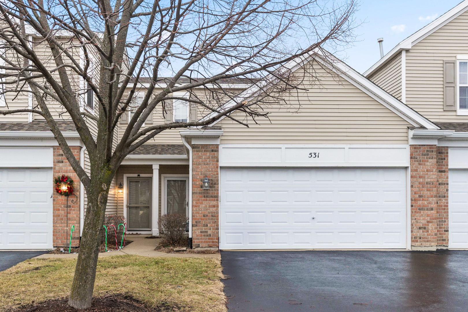 531 Springbrook Trail N