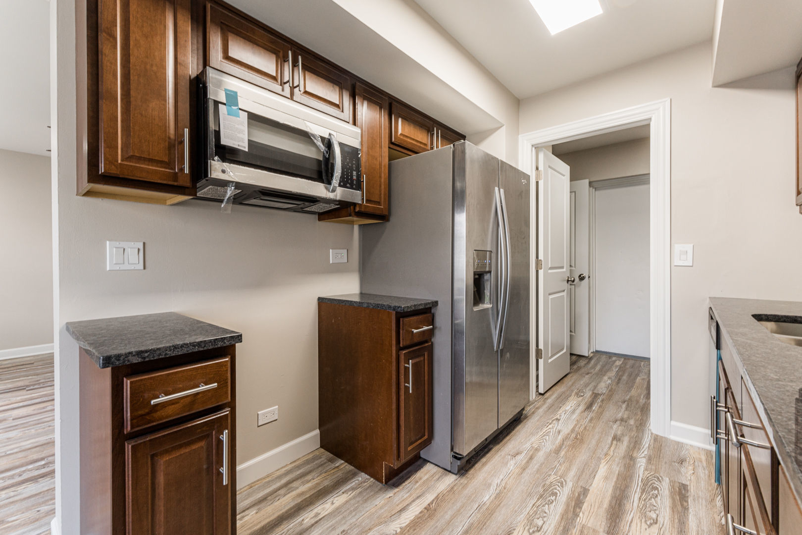 305 Milton Court Unit: B