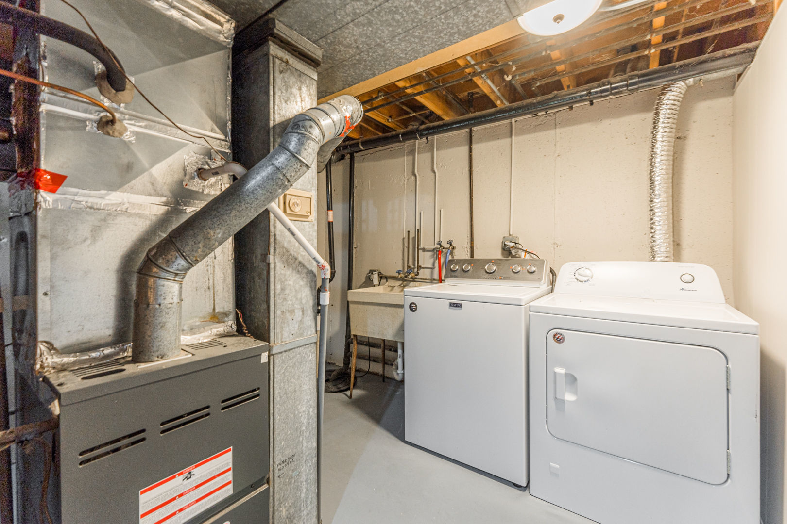 305 Milton Court Unit: B