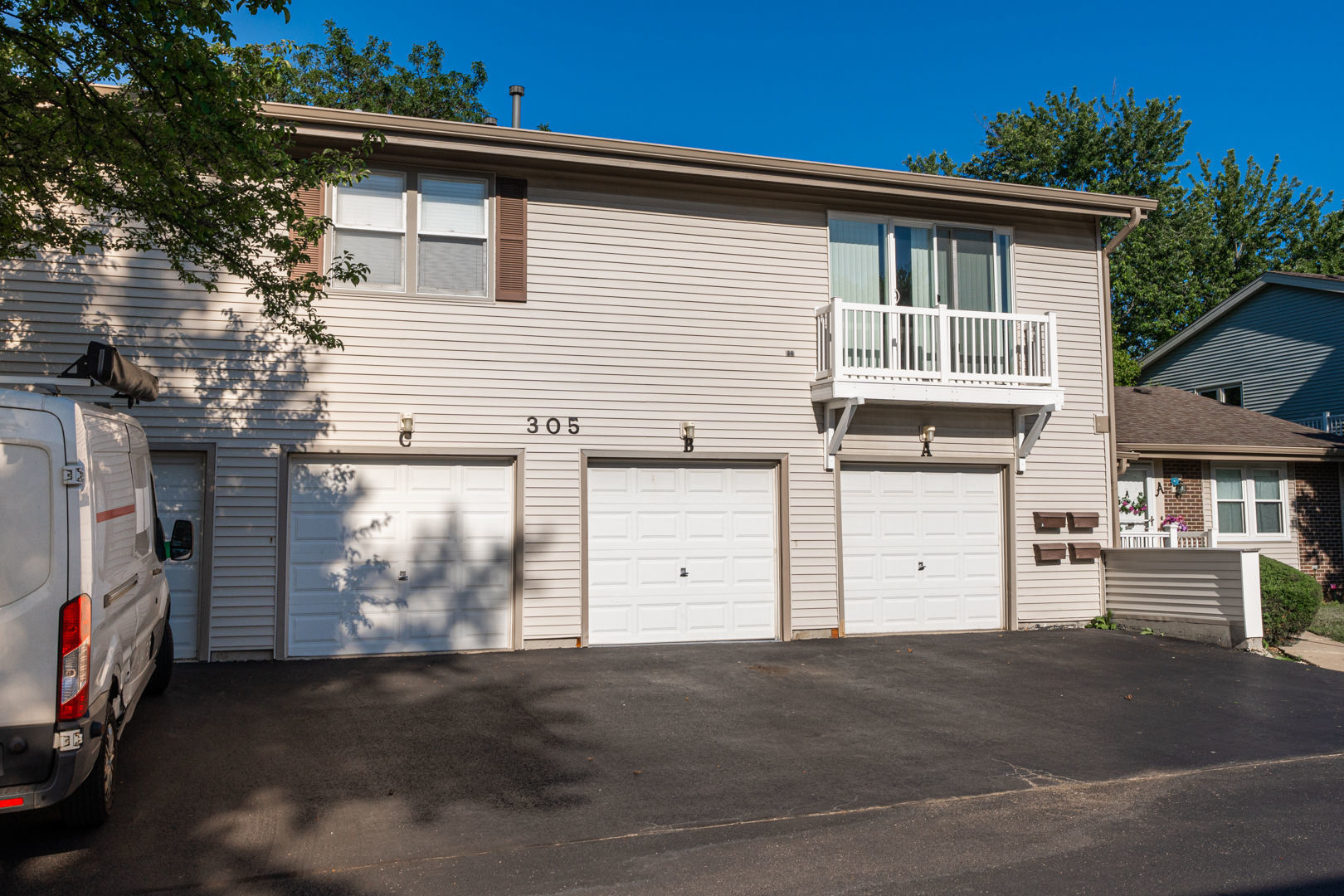 305 Milton Court Unit: B