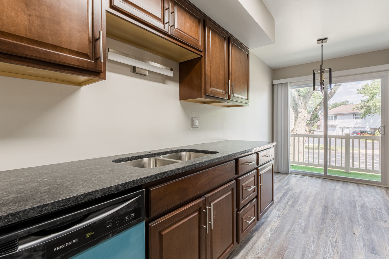 305 Milton Court Unit: B