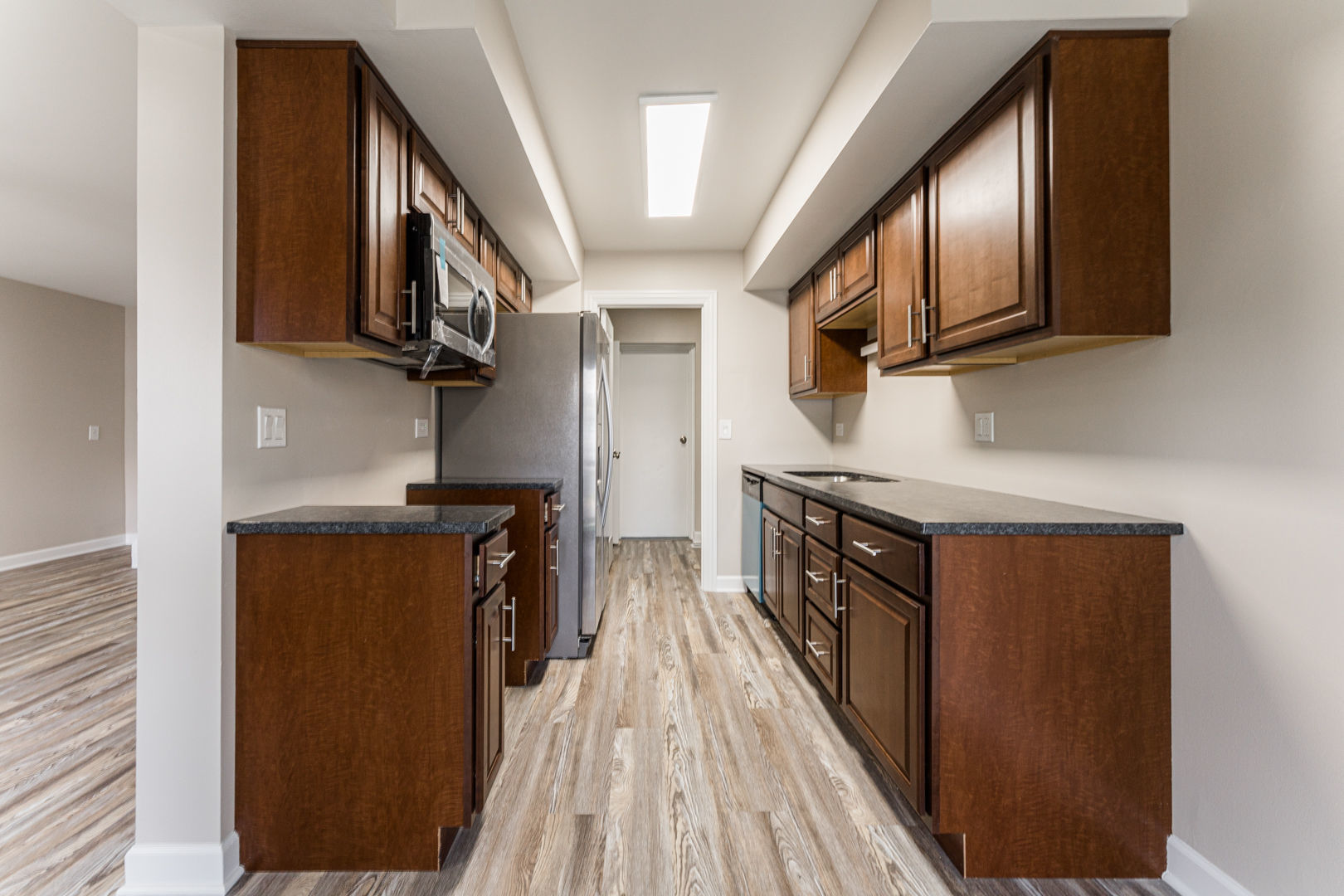 305 Milton Court Unit: B