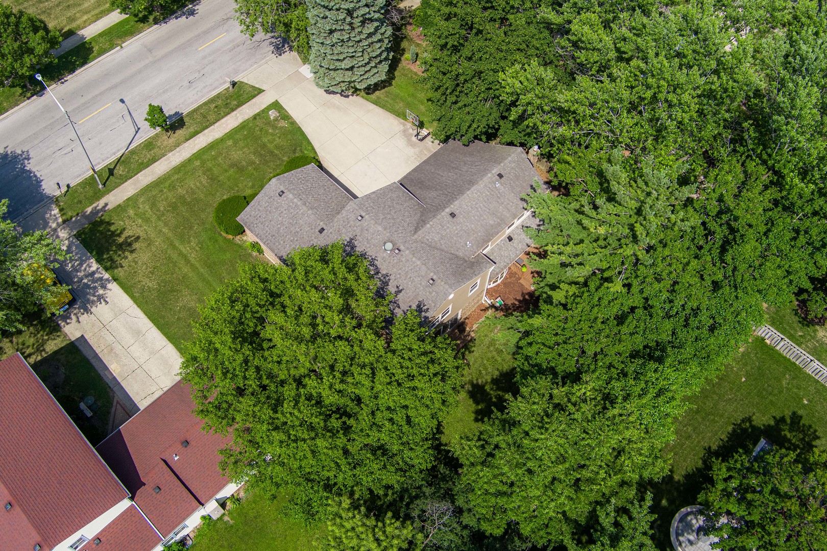 608 Iroquois Avenue