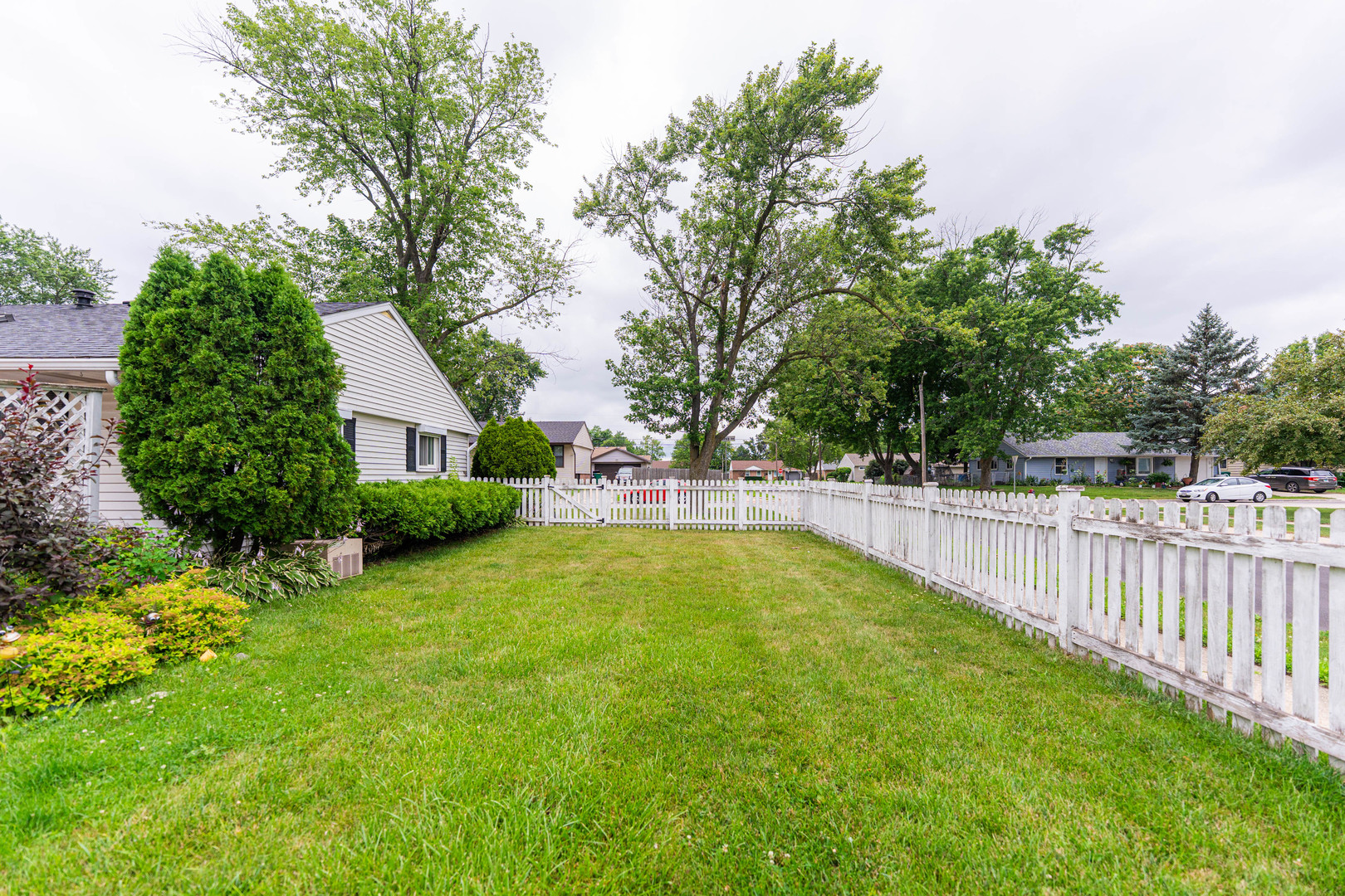 743 Geneva Avenue