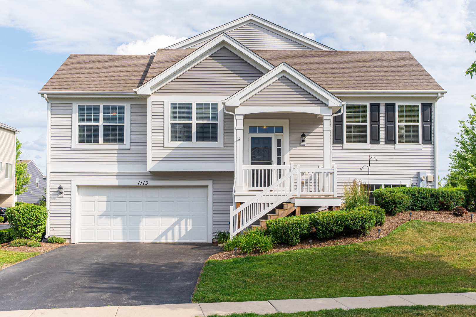 1113 Sapphire Lane