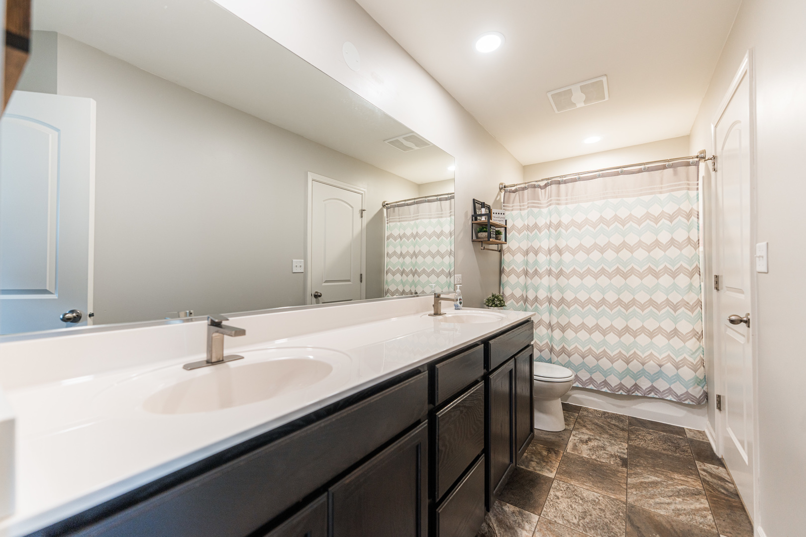 1113 Sapphire Lane