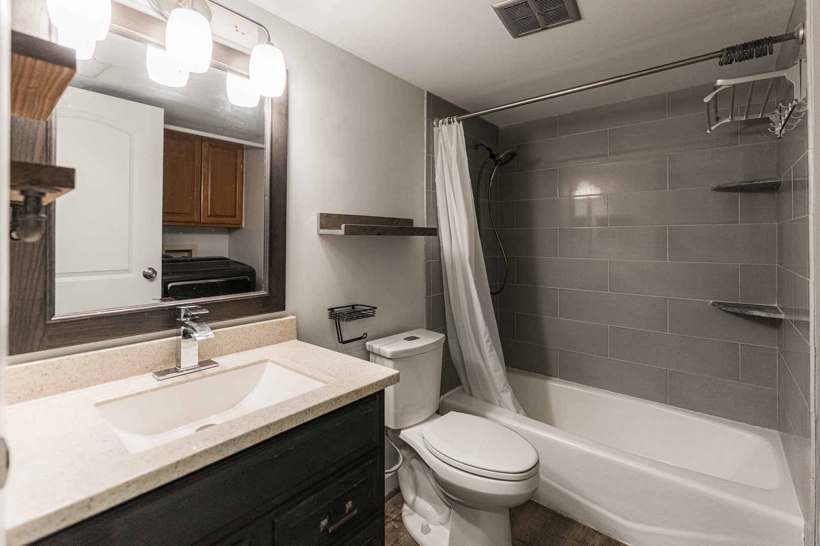 5S040 Pebblewood Lane Unit: W303