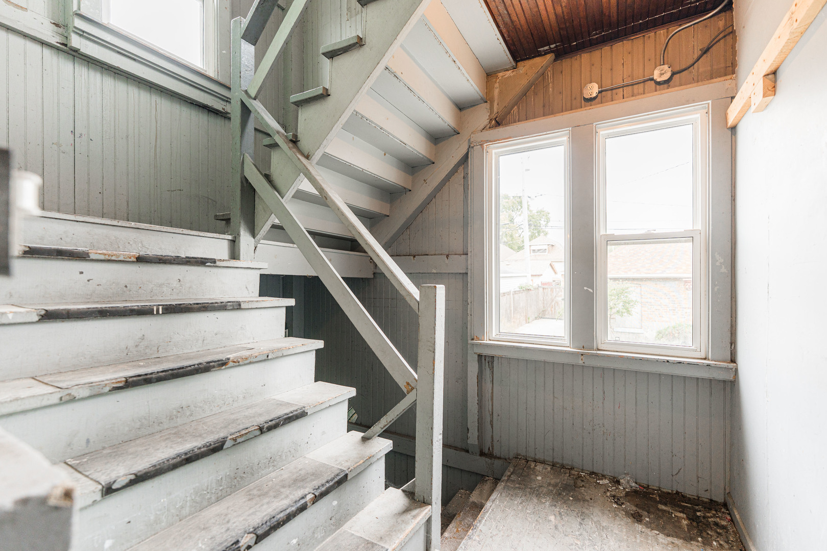 4610 W Altgeld Street