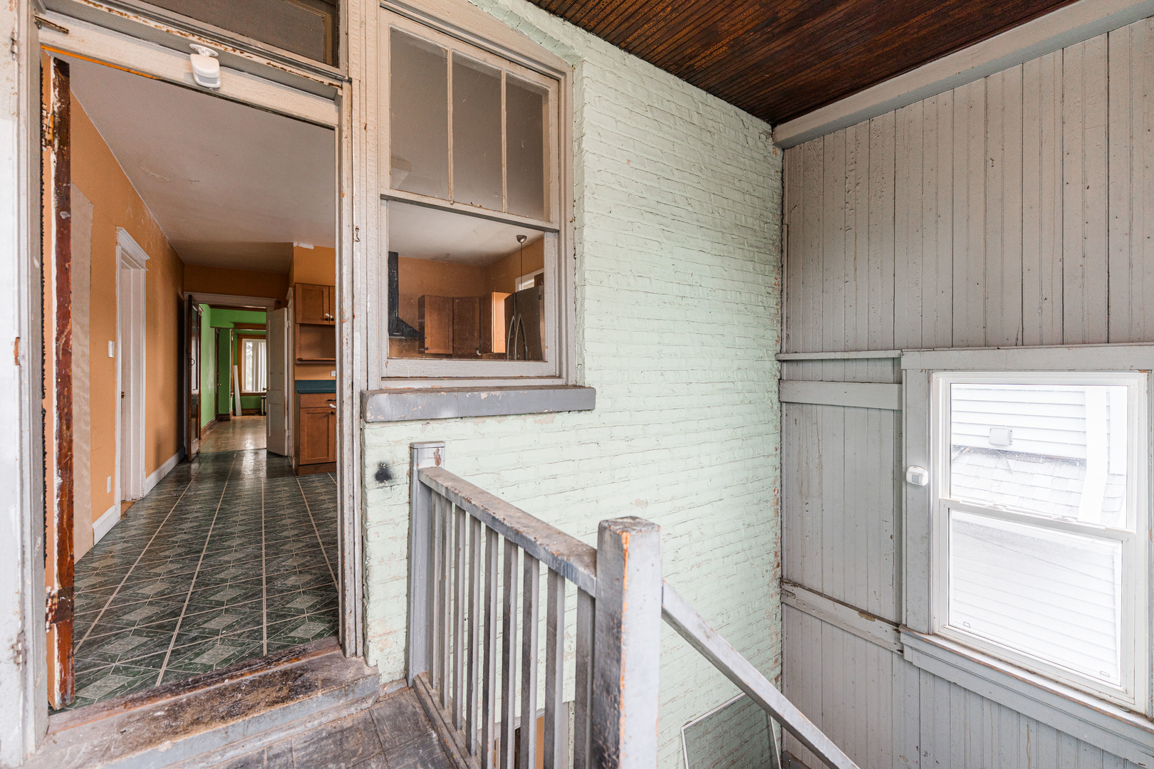 4610 W Altgeld Street