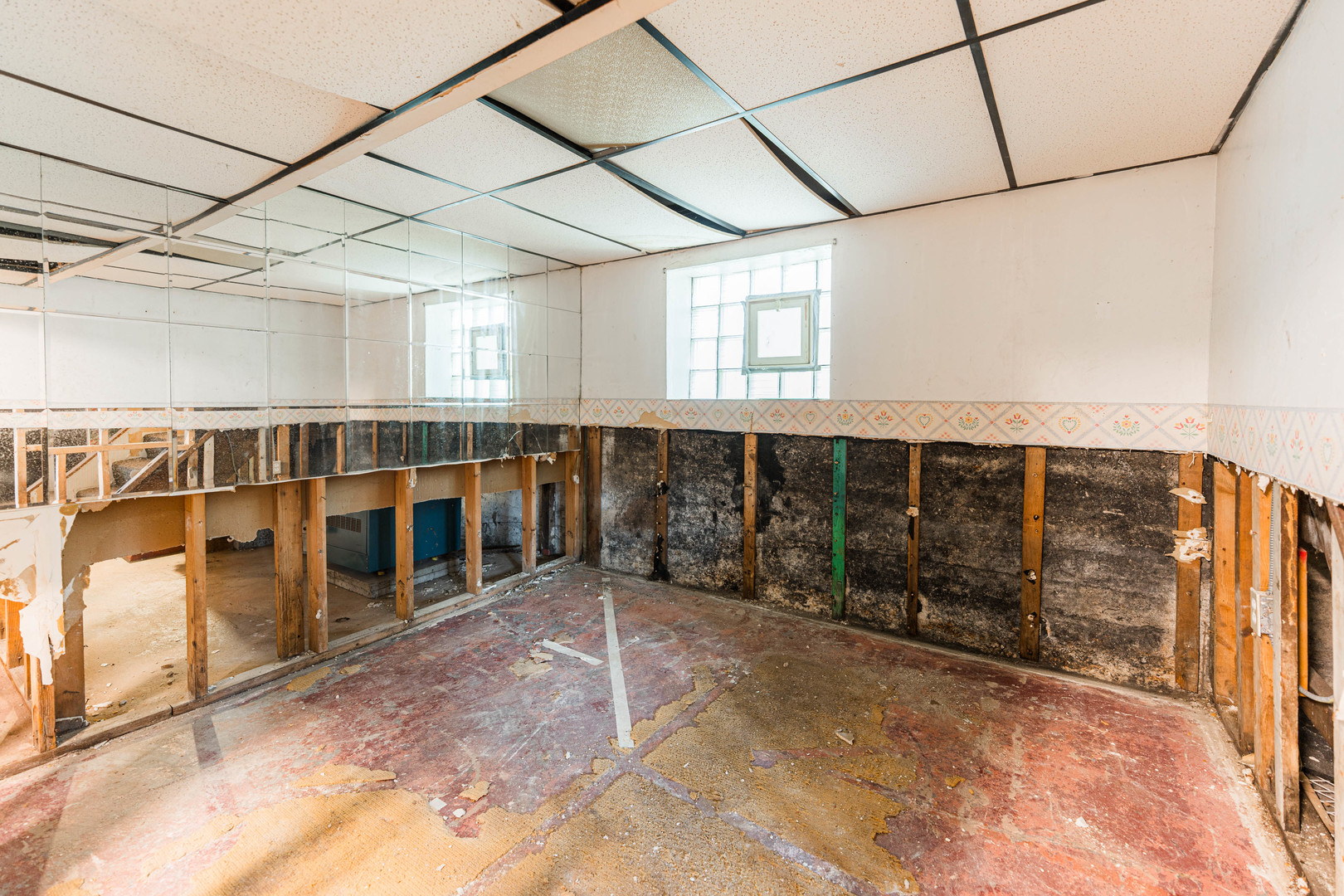 4610 W Altgeld Street