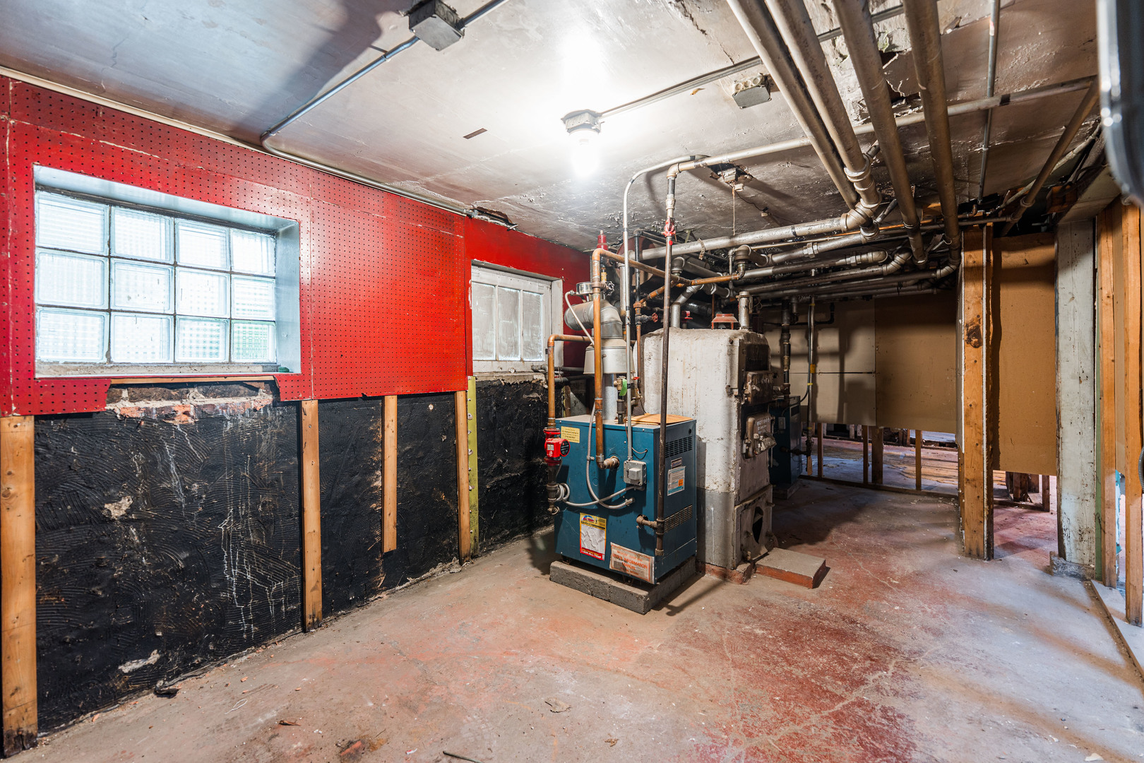 4610 W Altgeld Street