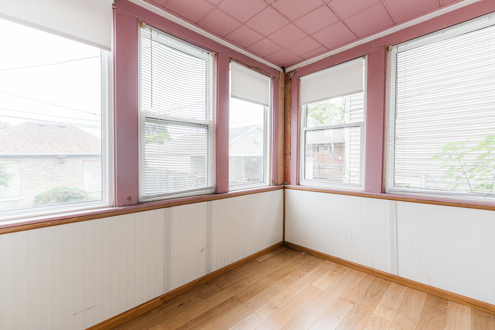 4610 W Altgeld Street