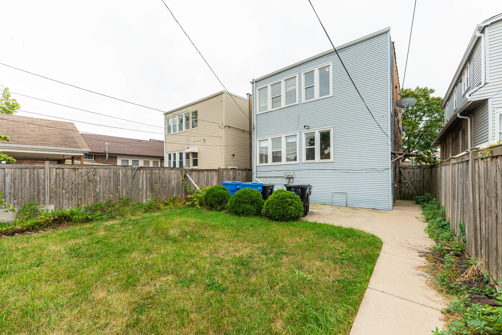 4610 W Altgeld Street