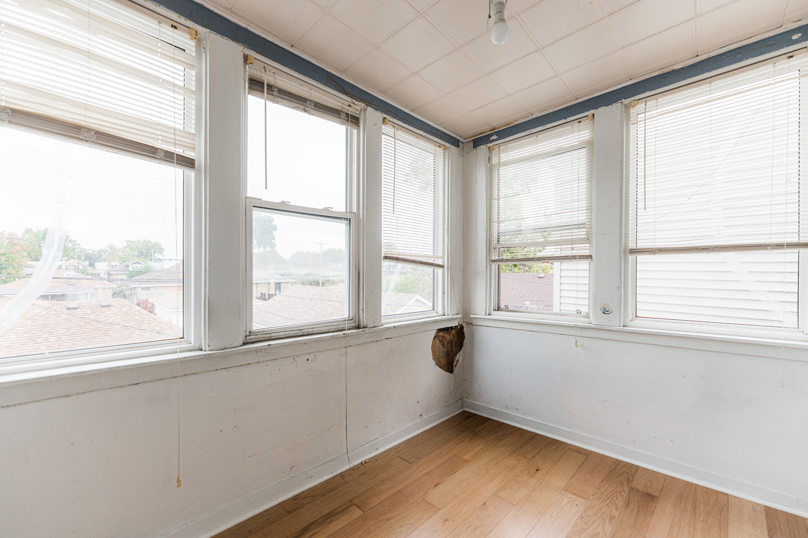 4610 W Altgeld Street