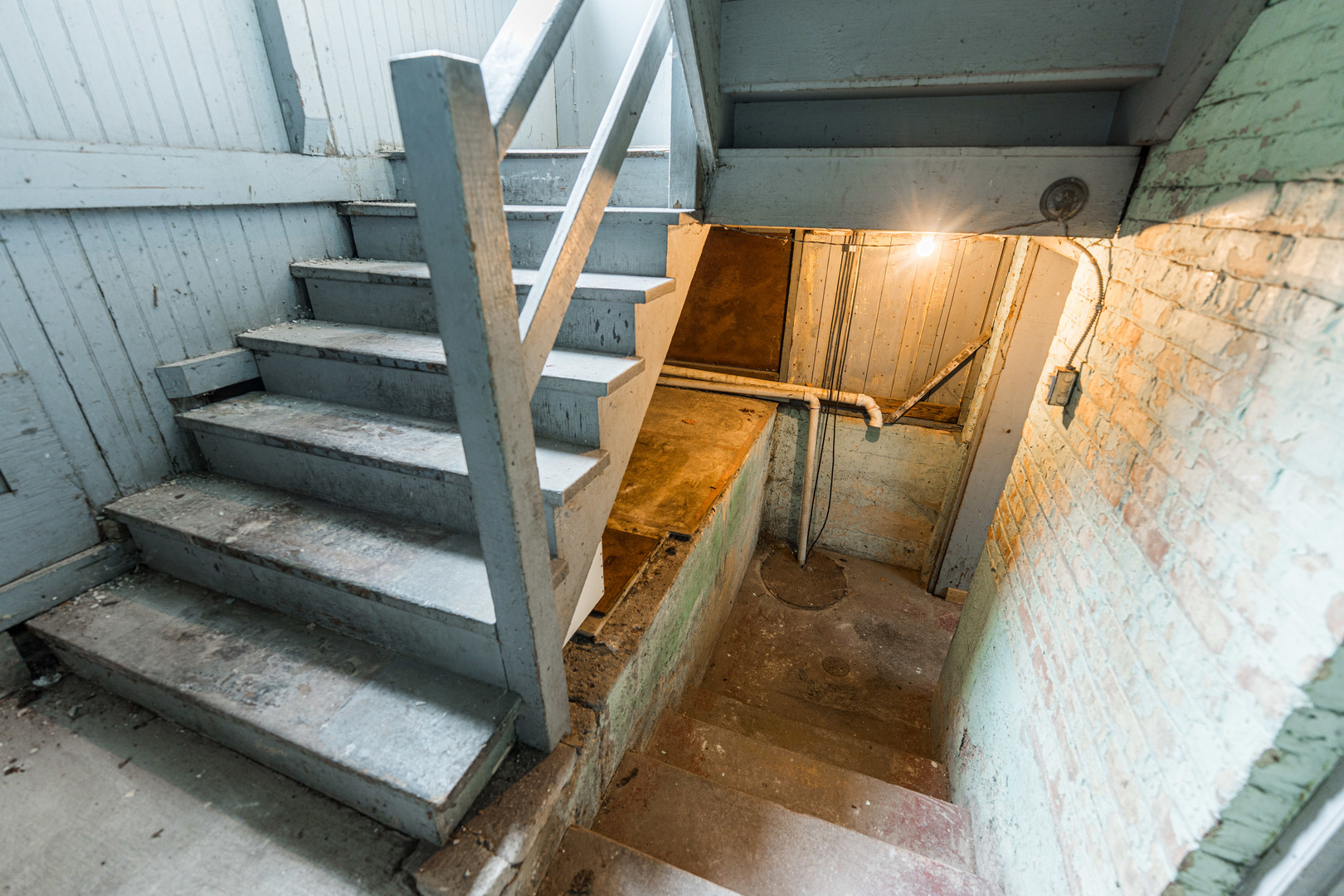 4610 W Altgeld Street