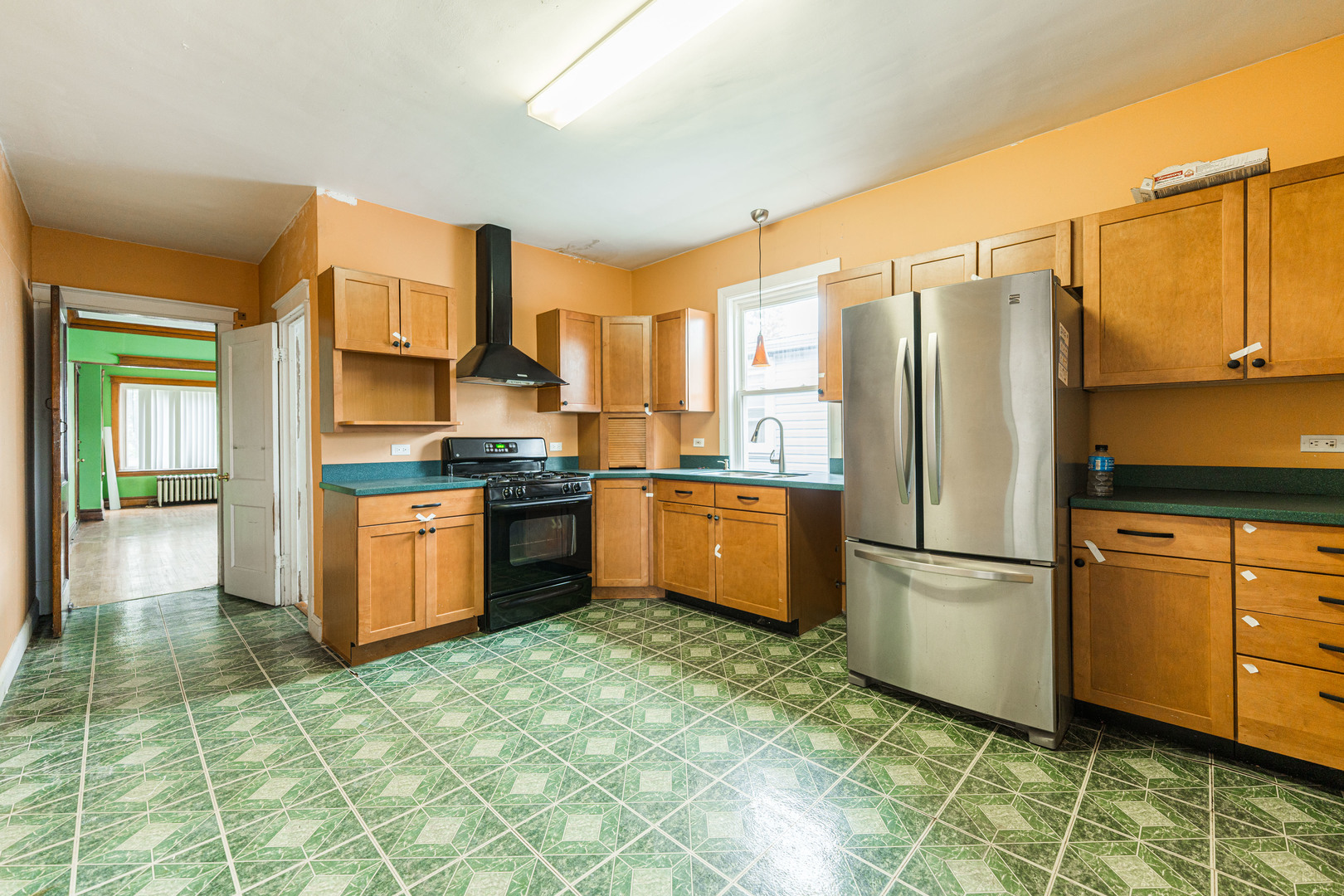 4610 W Altgeld Street