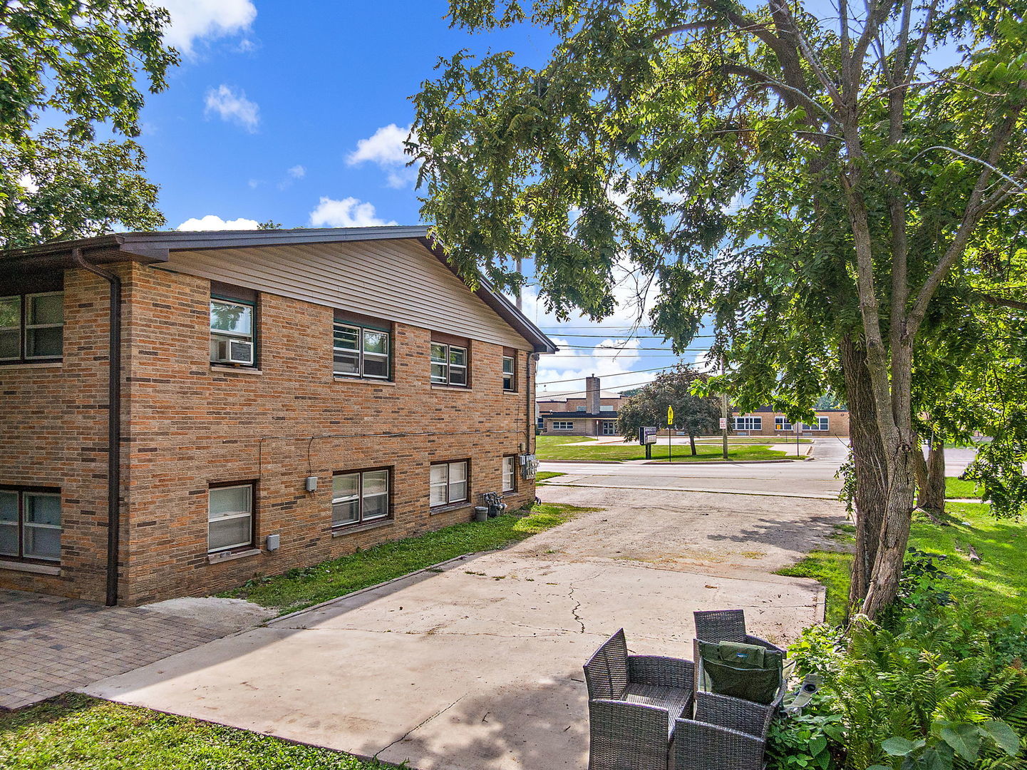 104 E High Avenue Unit: C