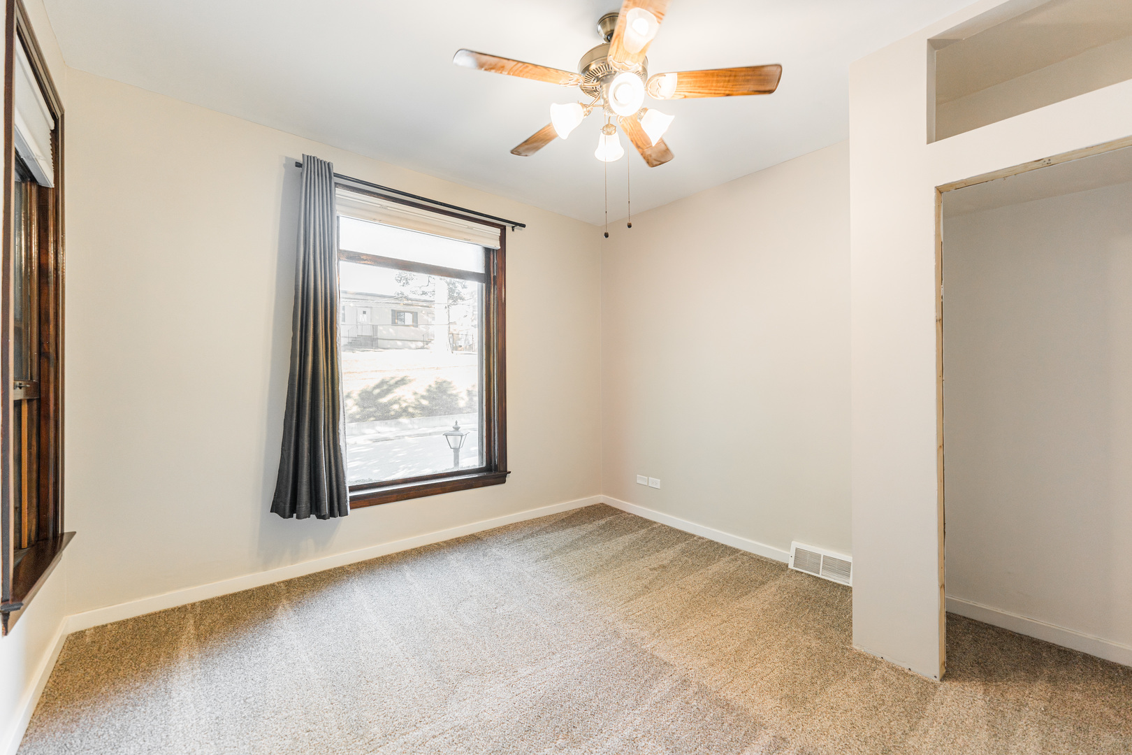 113 Elm Street Unit: B