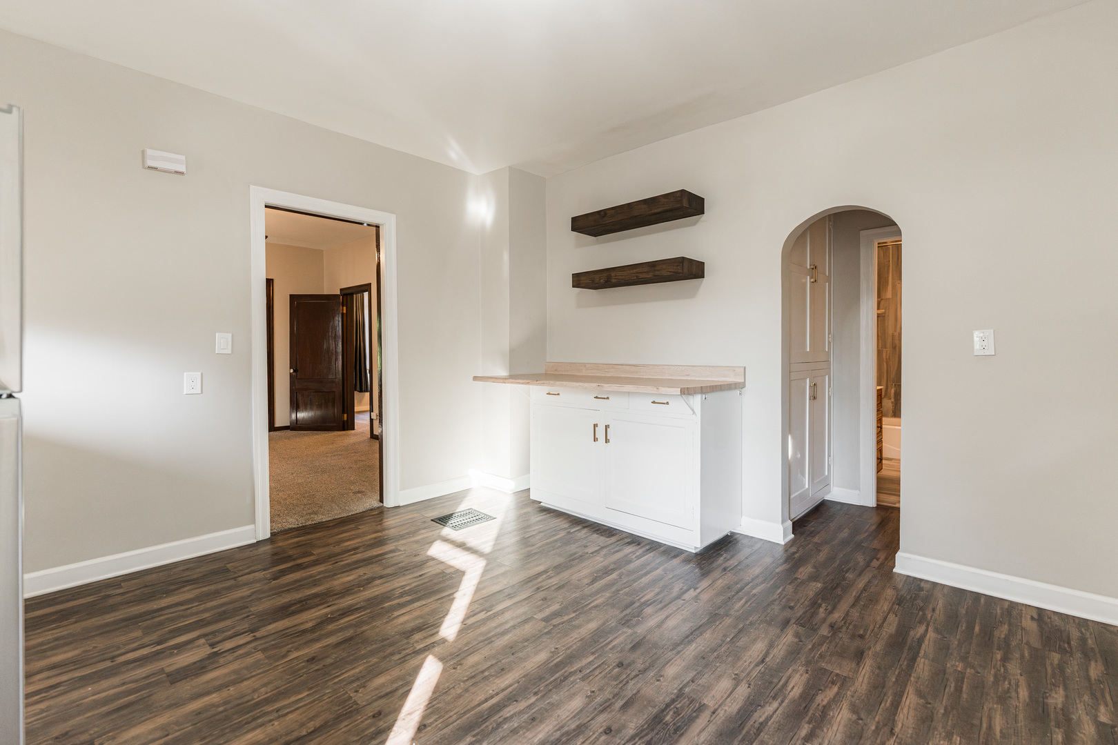 113 Elm Street Unit: B