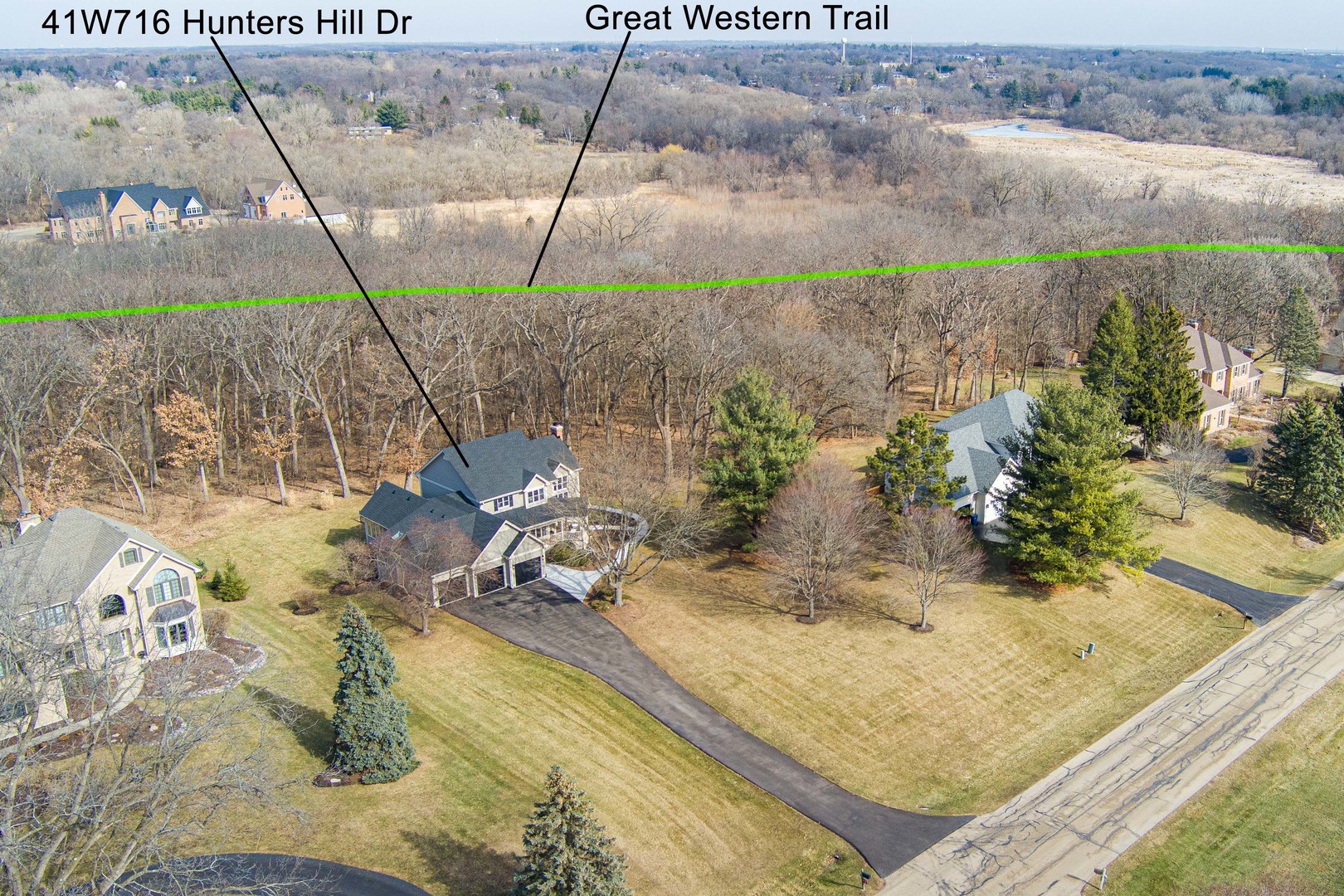 41W716 Hunters Hill Drive