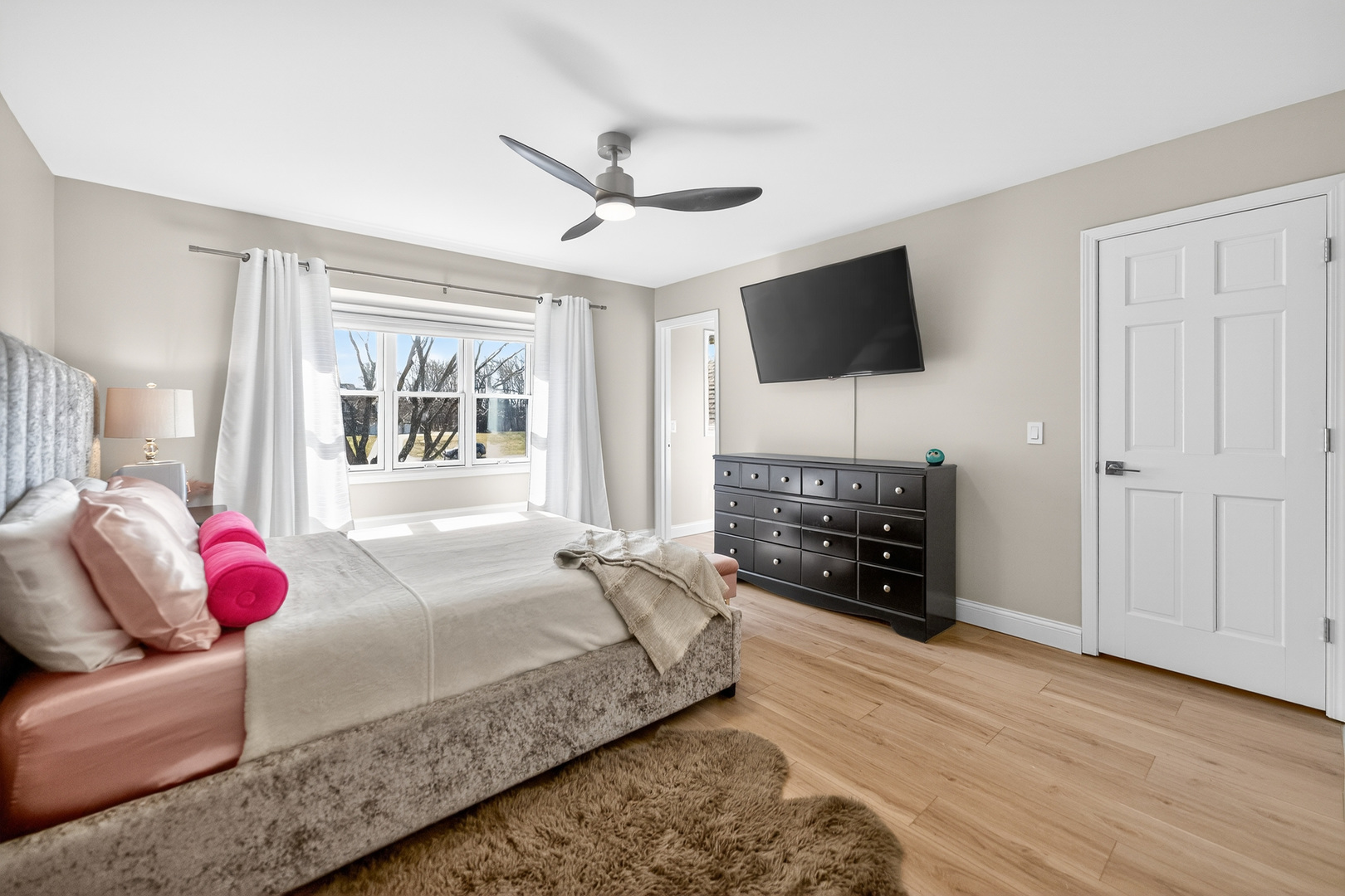 41W716 Hunters Hill Drive