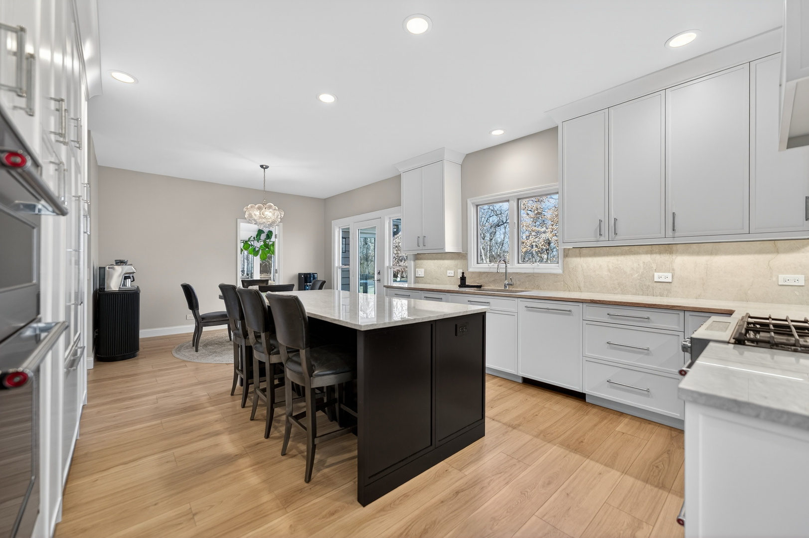 41W716 Hunters Hill Drive