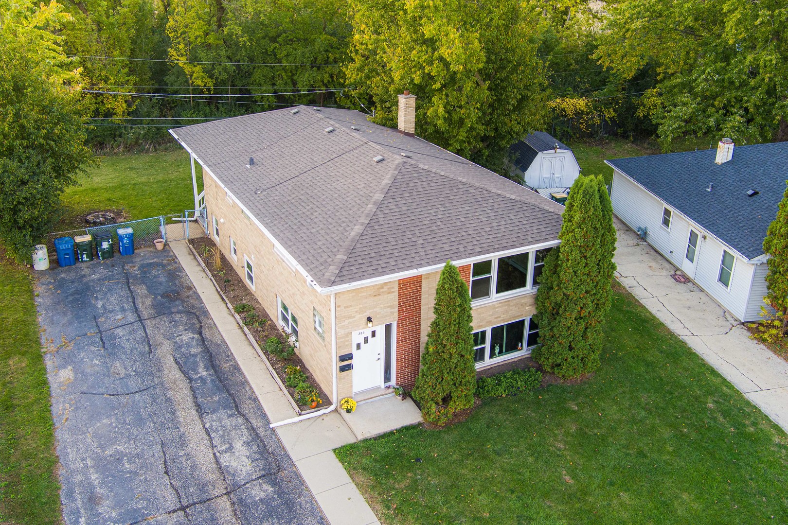 286 Wayne Court Unit: 2